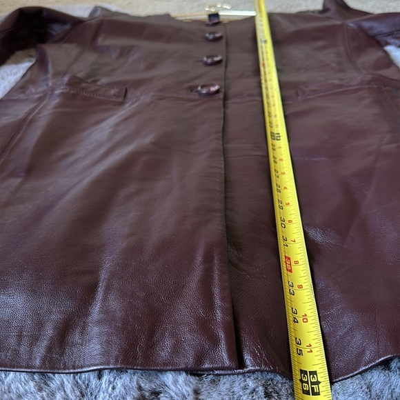 Neiman Marcus 4 button long leather Burgundy wine button two pocket jacket XL - Picture 8 of 17
